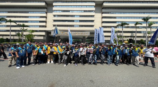 【20240926】高雄市獨立總工會夥伴近百人聲援高醫工會926大同醫護要真相高雄市府記者會
